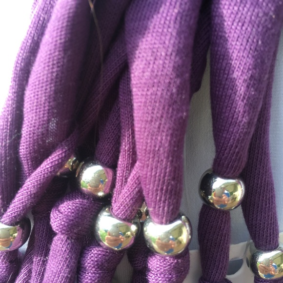 Women’s Knit Scarf NWT - Picture 3 of 5